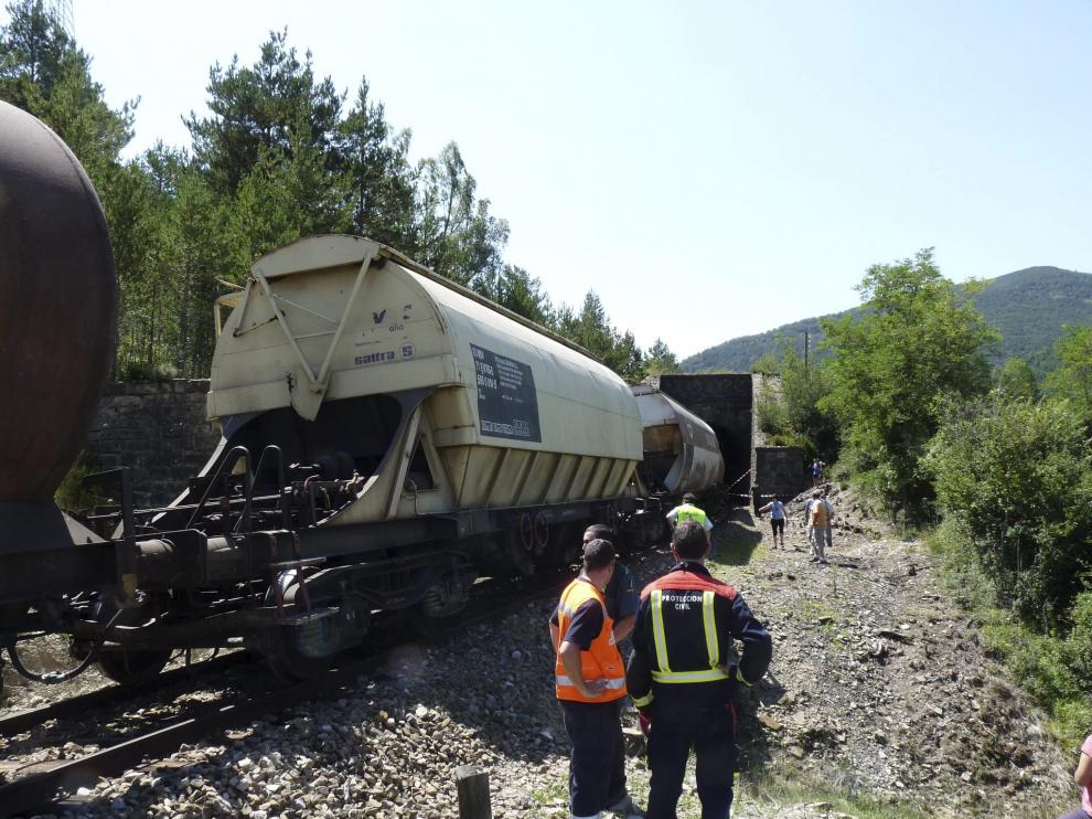 Tren descarrilado