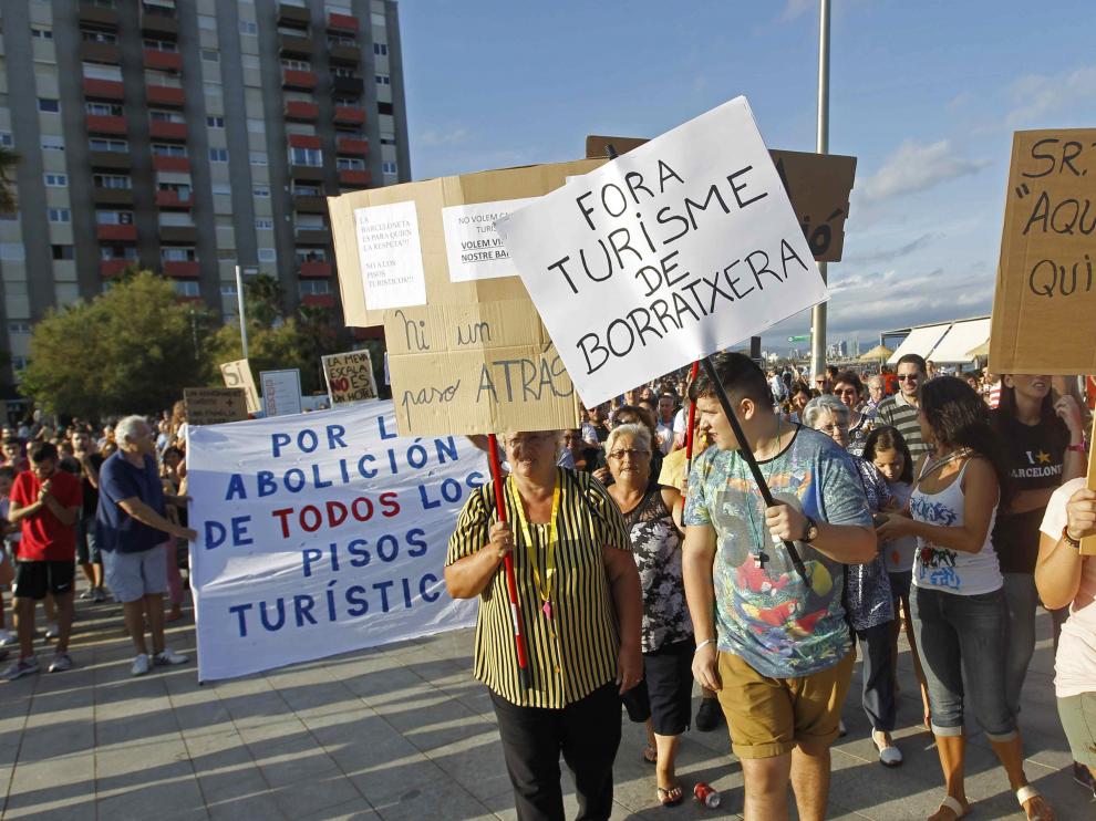 Los vecinos se quejan contra el "turismo de borrachera"