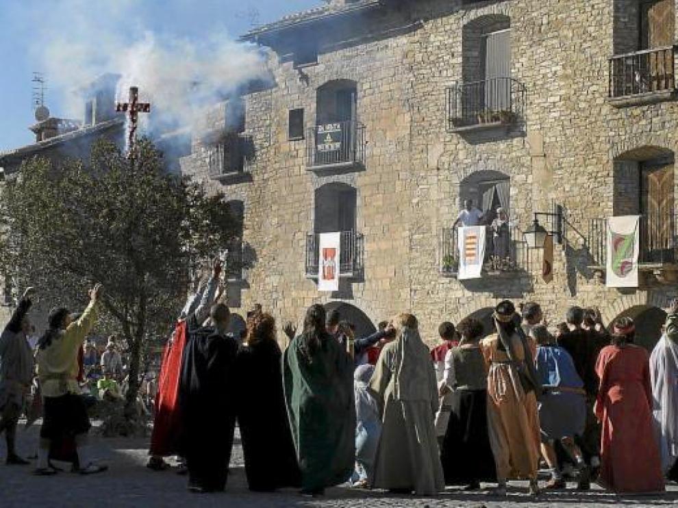 La Morisma representa la conquista de Aínsa por los cristianos, en el siglo VIII