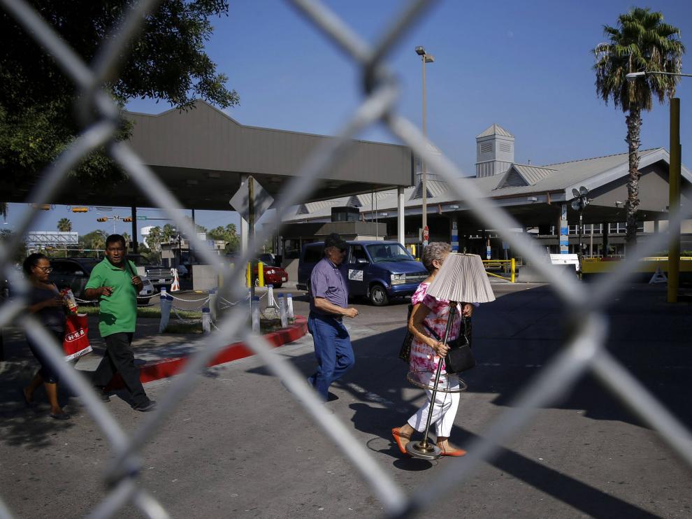 Inmigrantes en la frontera mexicana de Texas