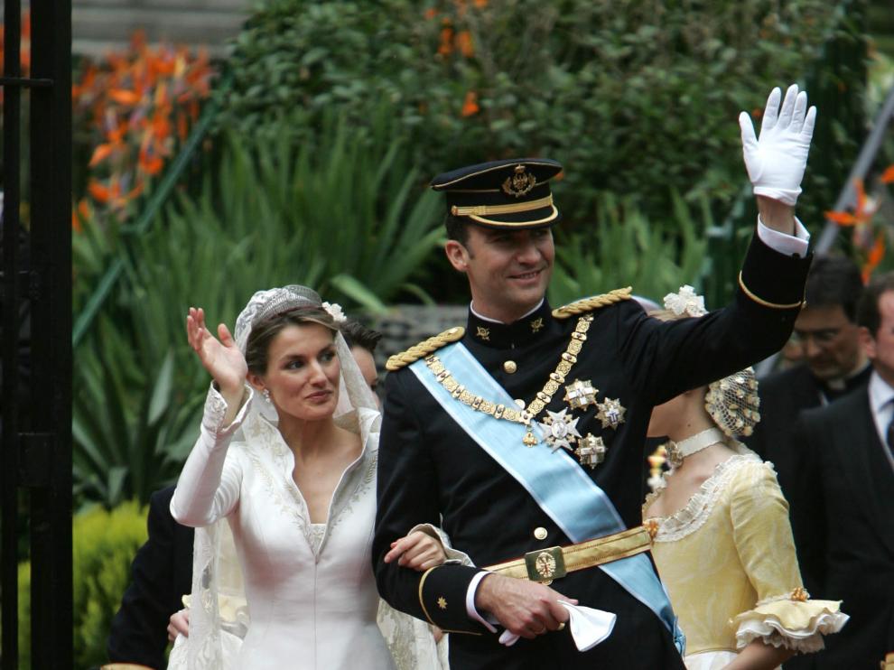 Pertegaz diseñó el vestido de novia de doña Letizia