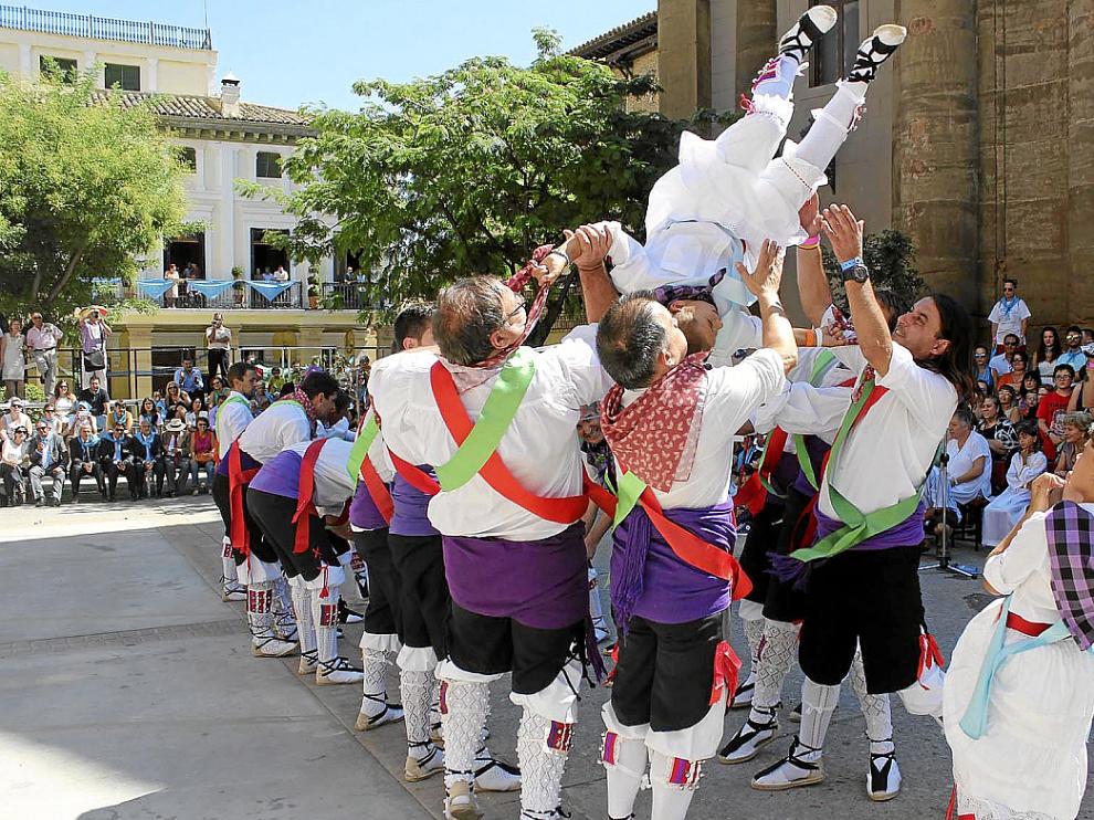 Un instante de la mudanza del Degollao, con la que se cierra la actuación cada año.