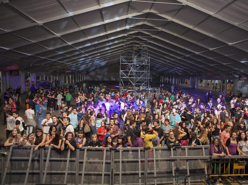 Concierto en el parquin norte de la Expo para las fiestas del Pilar 2013