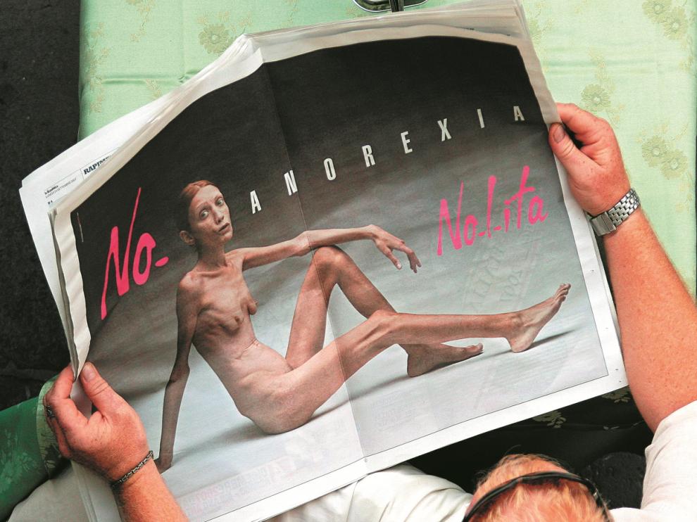 La modelo Isabelle Caro protagonizó en 2007 la controvertida campaña publicitaria Nolita ('No anorexia').