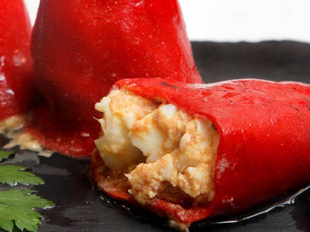 Los pimientos rellenos de bacalao son uno de los platos ofrecidos por la cadena
