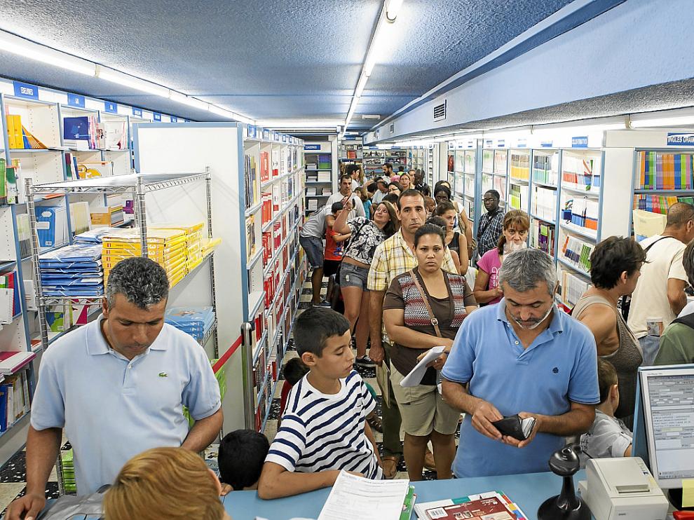 En la Librería General aseguran que las aglomeraciones se han notado antes este curso.