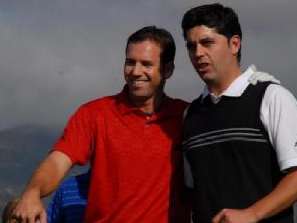 García Sanjuán, junto a Sergio García en una partida de golf.