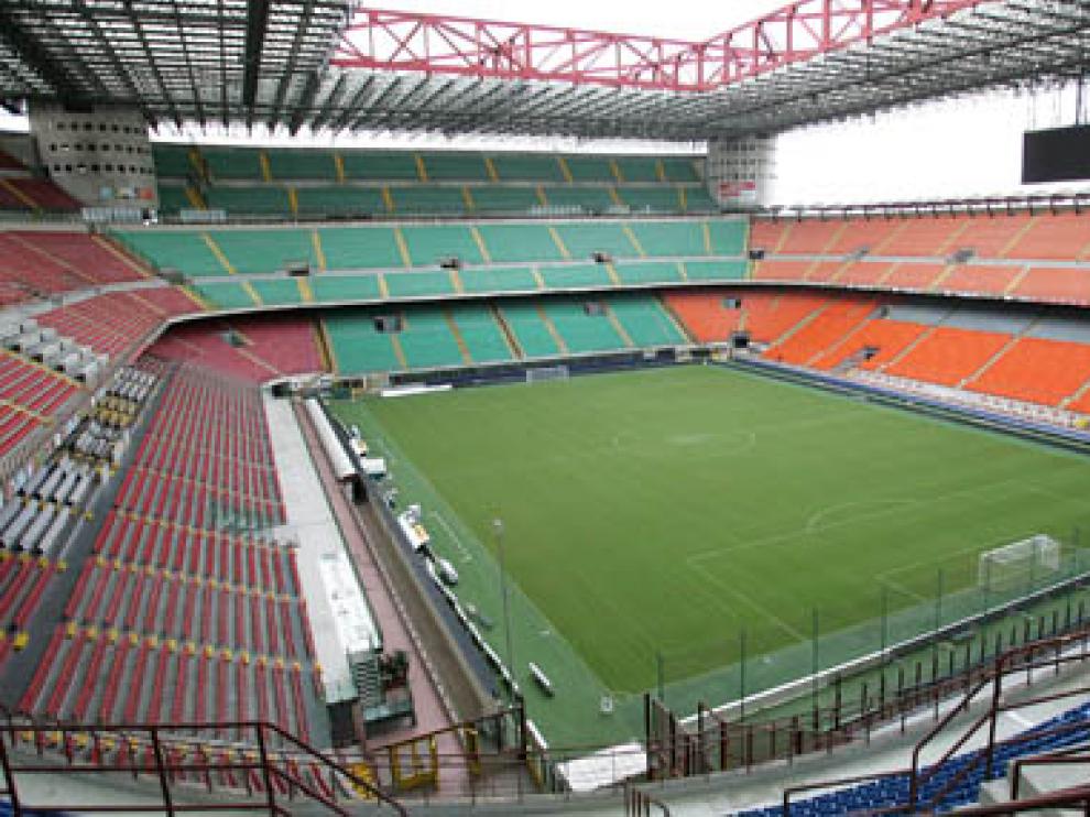 El estadio de San Siro, templo del fútbol europeo.