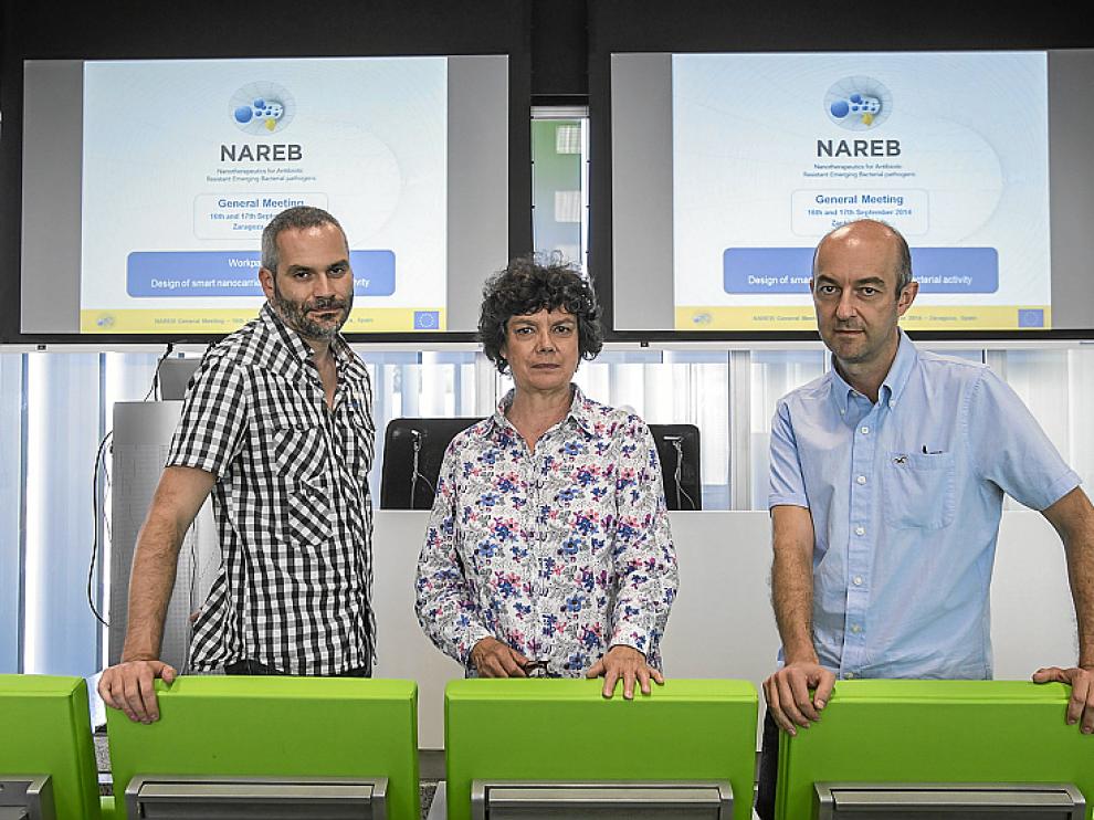 De izda a dcha: Martínez de la Fuente, Gicquel y Aínsa.