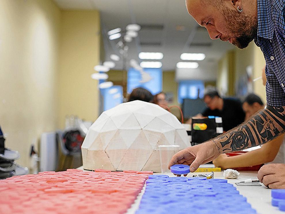 Los vecinos se han unido para organizar uno de los proyectos más importantes del barrio.
