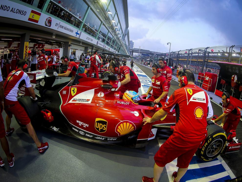 Alonso participa en los entrenamientos libres del Gran Premio de Singapur