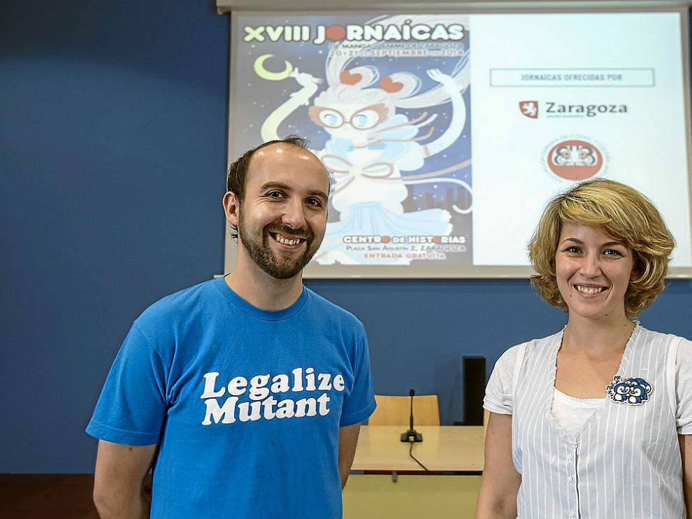 Jorge Díez y Esther Albalá, miembros de la asociación Daruma, que organiza estas jornadas.