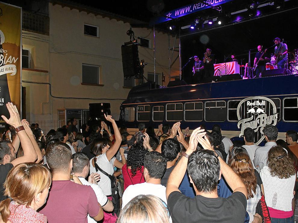 El concierto atrajo a numerosos fans de Madrid y Barcelona.