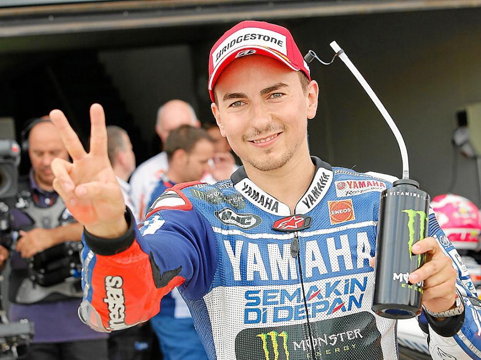 Lorenzo rodará el jueves por la mañana en un coche de competición en el circuito urbano de Alcañiz.