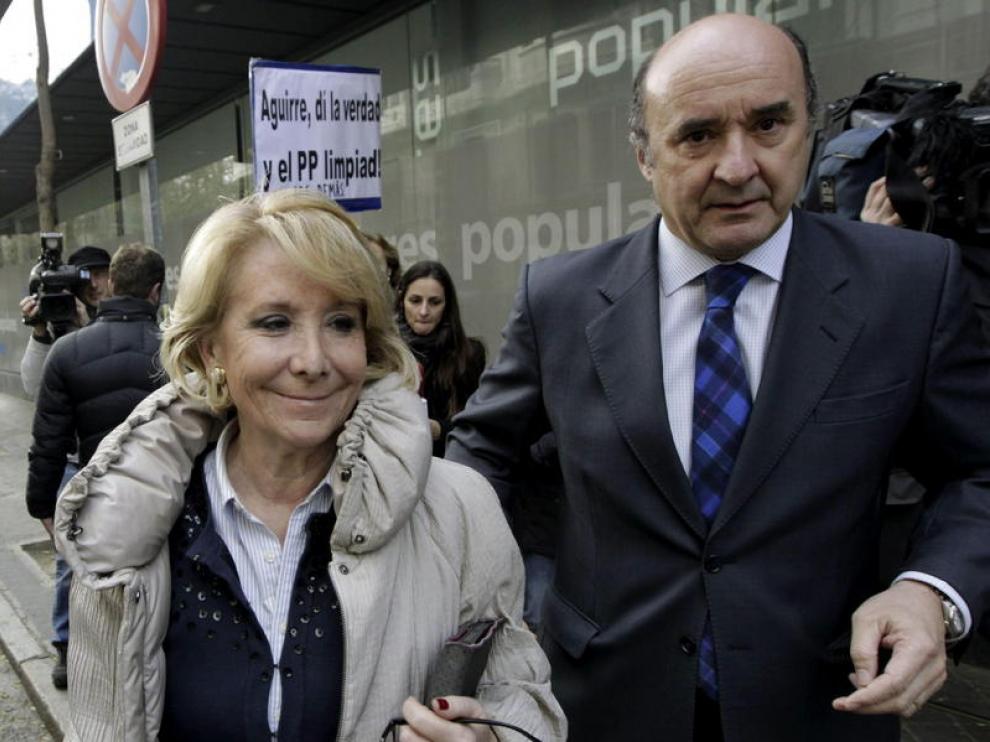 Esperanza Aguirre en la sede del PP