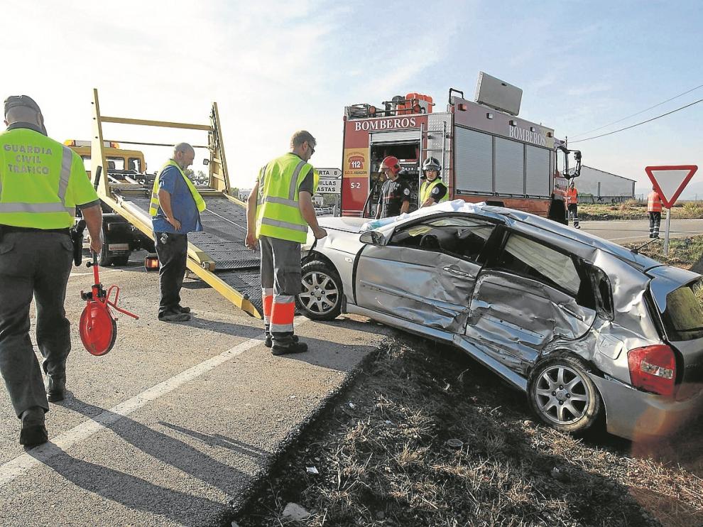 Estado en el que quedó el vehículo en el que viajaba el matrimonio que falleció en el accidente.