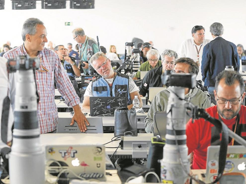 Perspectiva de la sala de prensa del Circuito de Motorland.