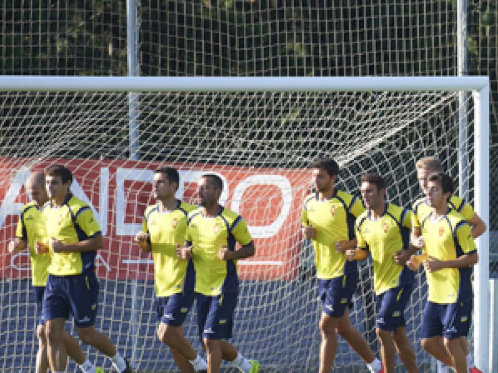 La plantilla durante el entrenamiento.