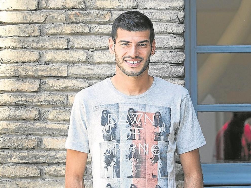 Javi Álamo posa para HERALDO.