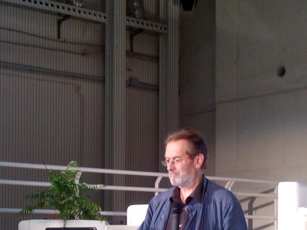 Andreu Missé, director de la revista Alternativas Económicas, en Zaragoza Activa.