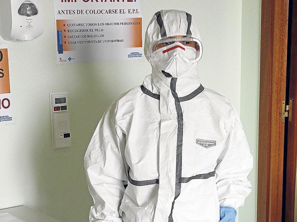 Equipamiento frente al ébola para los hospitales de referencia.