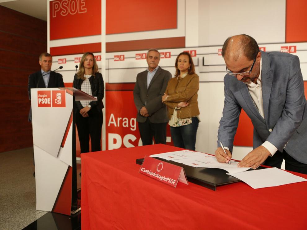 El secretario general del PSOE aragonés, Javier Lambán