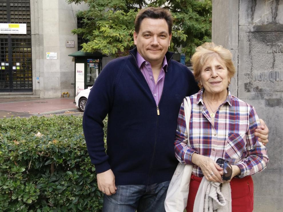 Fernando Hermida NIvela y Pilar Iris Arraztoa Bordetas, del Círculo de Aragón de Buenos Aires