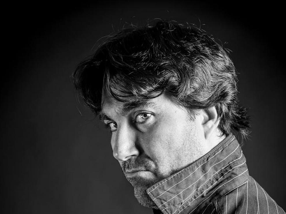 Josian Pastor ha invertido quince años en sus 301 sonetos.