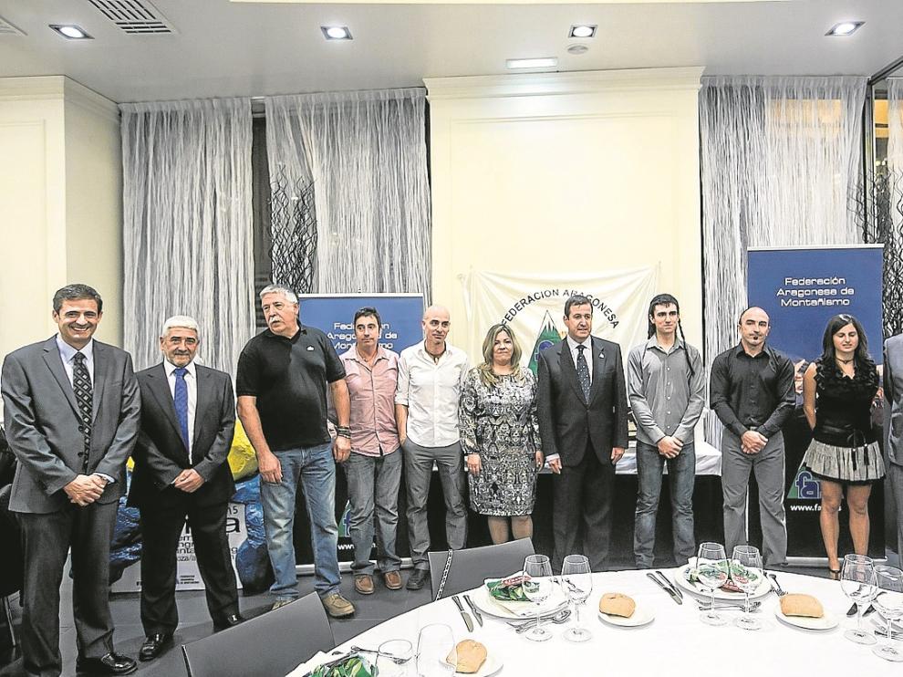 Imagen de los premiados. Arturo Campos (tercero por la derecha) se llevó la mayor distinción.