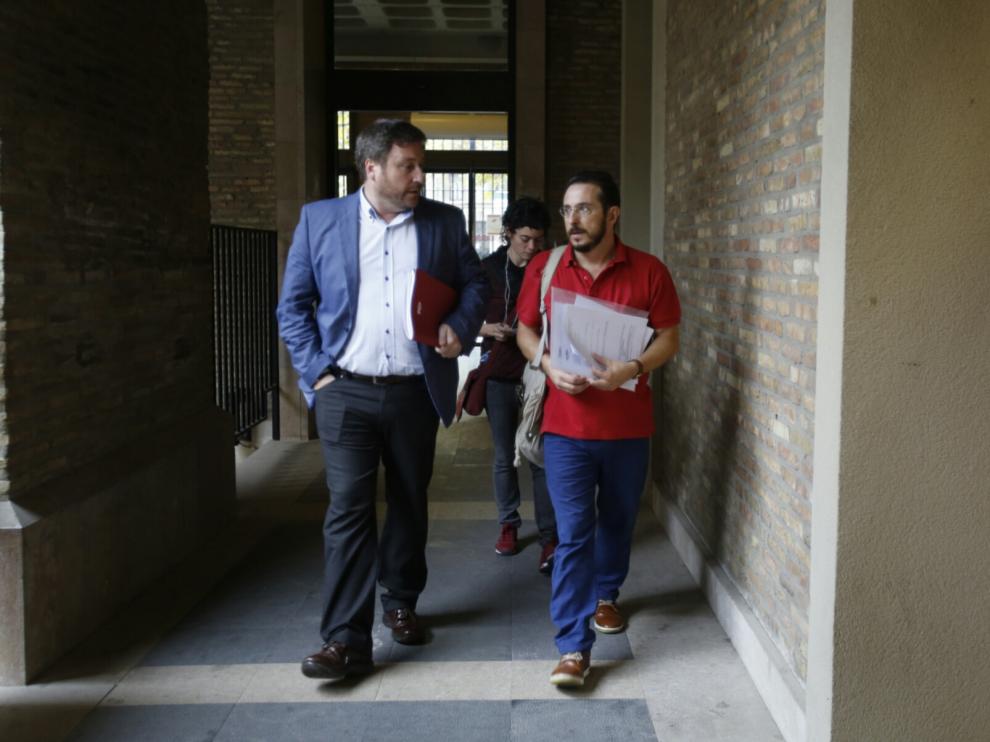 José Luis Soro y Miguel Martínez Tomey acuden a presentar la queja