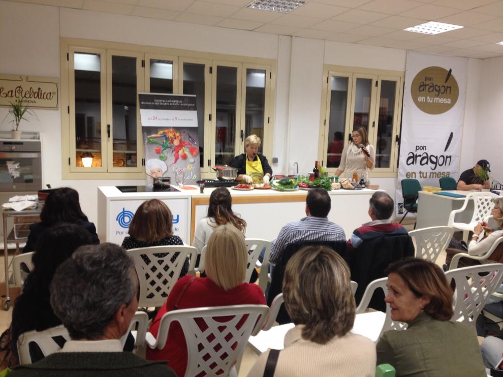 Muestra de cocina en el Mercado de San Vicente de Paúl