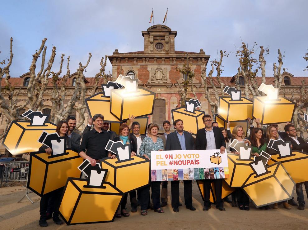 Junqueras y las urnas de cartón