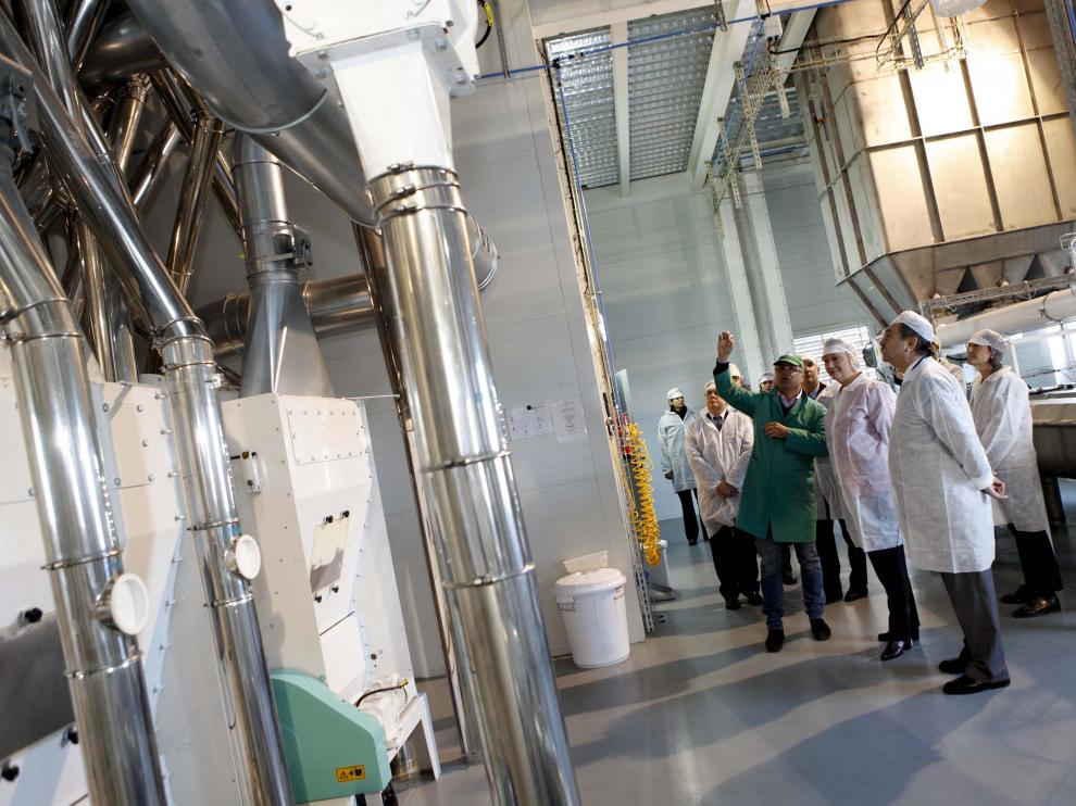 La presidenta de Aragón visita varias empresas agroalimentarias de la provincia de Huesca