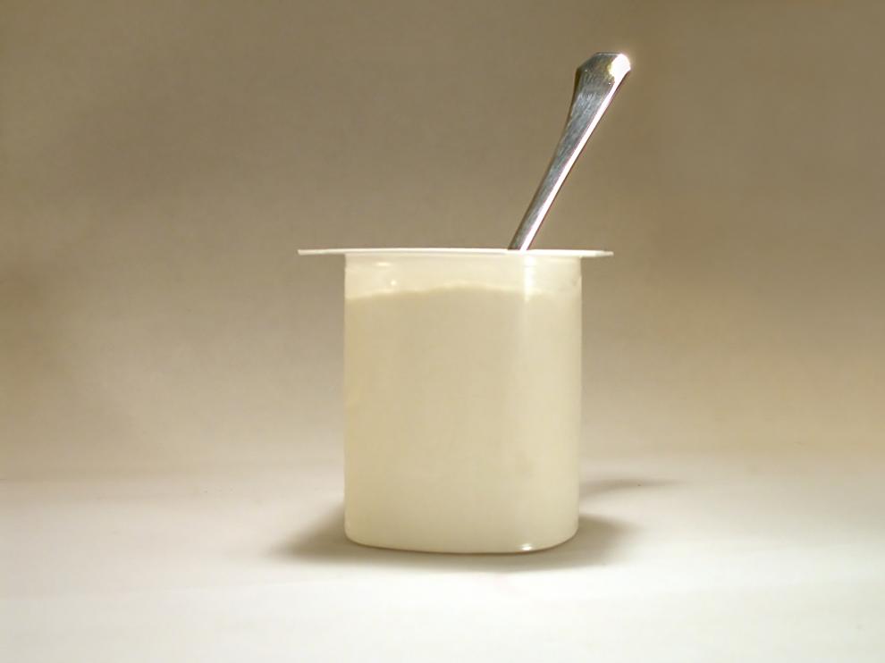 Unos 28 gramos de yogur al día pueden reducir hasta un 18 % el riesgo de desarrollar la enfermedad