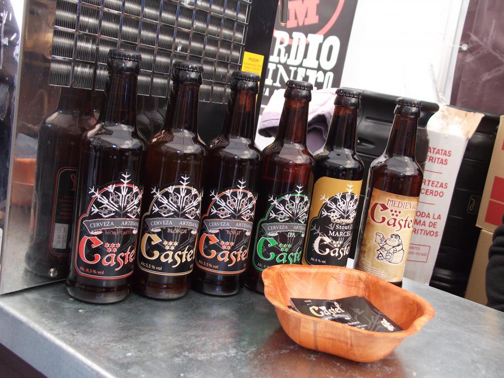 La cerveza turolense Castel, en la Feria de la Cerveza Artesana de Aragón.