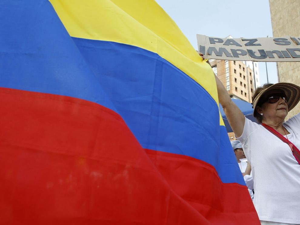 Las FARC declaran un alto el fuego "por tiempo indefinido"