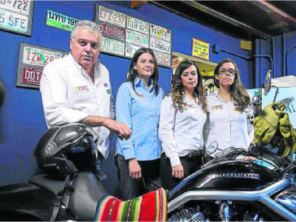 Nicolás Tena, Susana Lloro, Patricia Reyes y Lara Gil, en NTC.