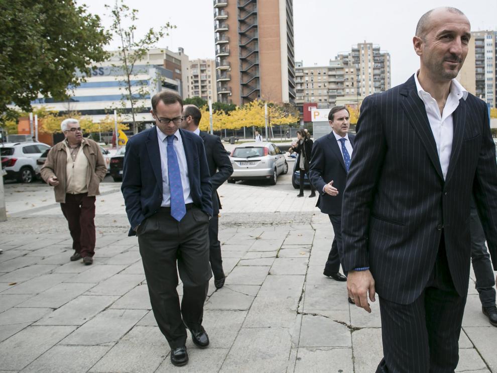 Popovic y Christian Lapetra se dirigen a La Romareda