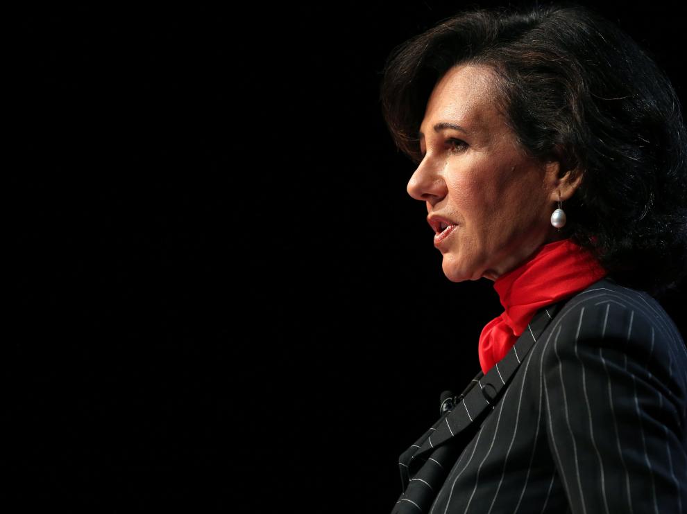 Ana Botín justifica la ampliación de capital del Santander para "crecer más y más rápido"