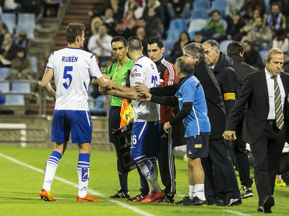 Rubén es sustituido tras lesionarse frente al Betis