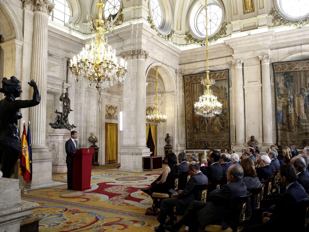 Felipe VI pide más recursos para que España no pierda el "tren del progreso de la ciencia"