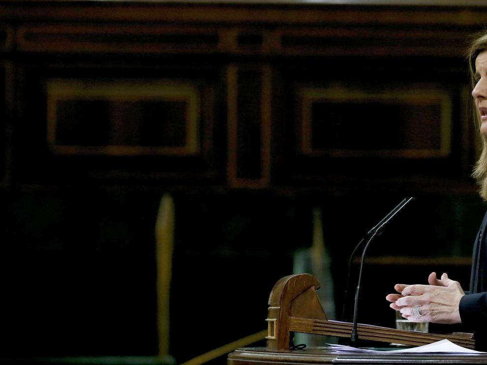 Báñez durante su intervención en el pleno del Congreso