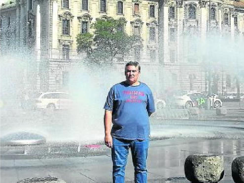 Foto de Jesús García Flores, técnico de Schindler Zaragoza, en Alemania.