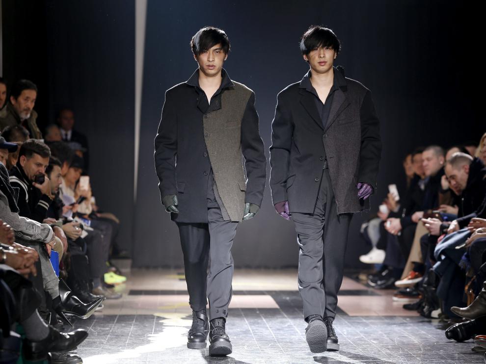 Desfile del diseñador japonés Yohji Yamamoto