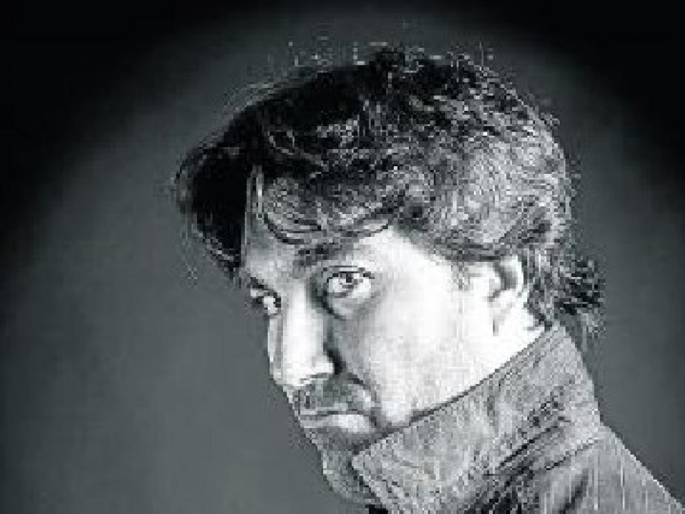Josian Pastor, poeta y fotógrafo.
