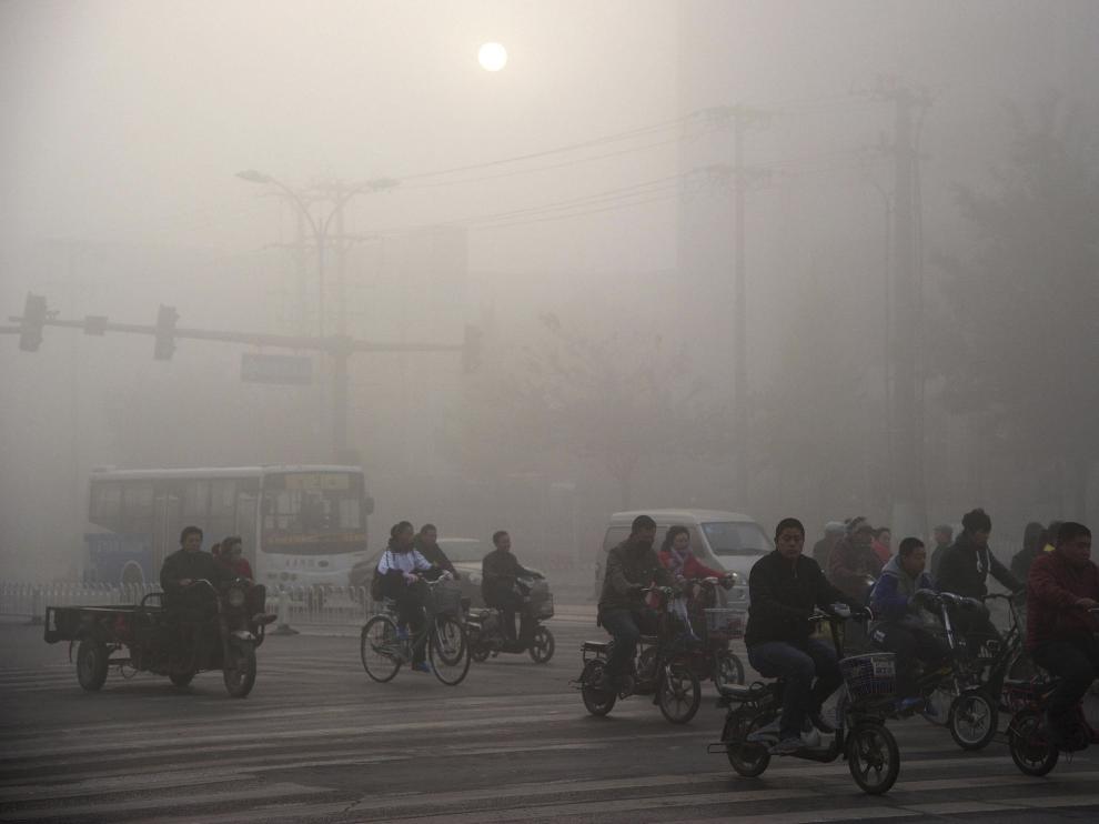 'Los viajes del smog', el nuevo corto de Jia Zhangke plagado de mascarillas