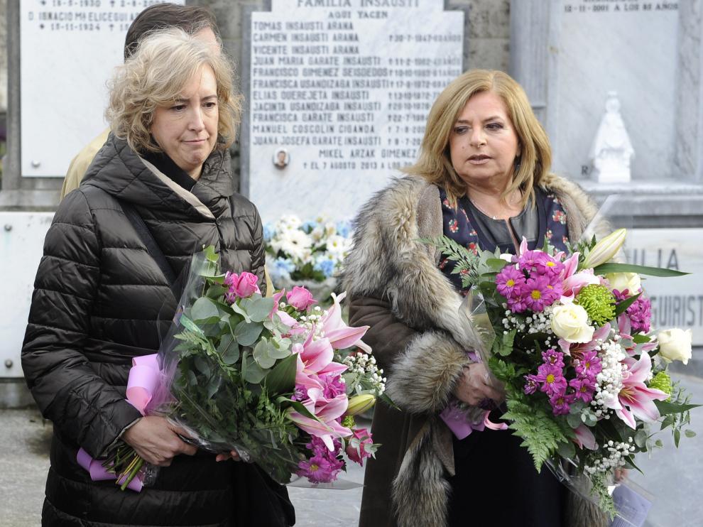 Consuelo Ordóñez (d) en el homenaje a las víctimas del terrorismo