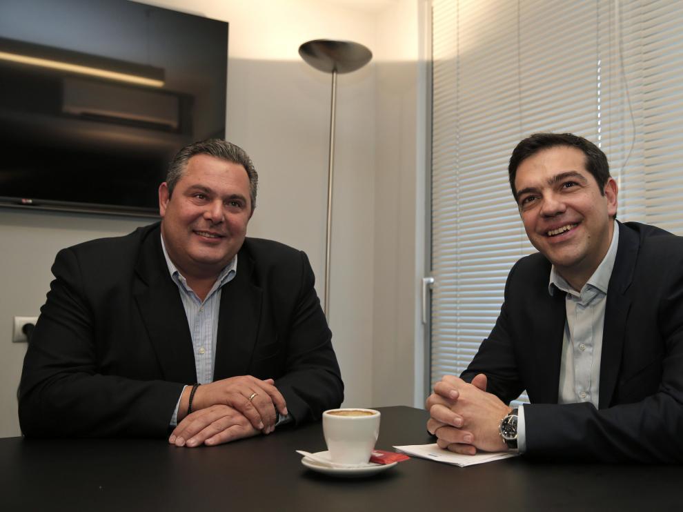 Tsipras junto al líder de Griegos Independientes