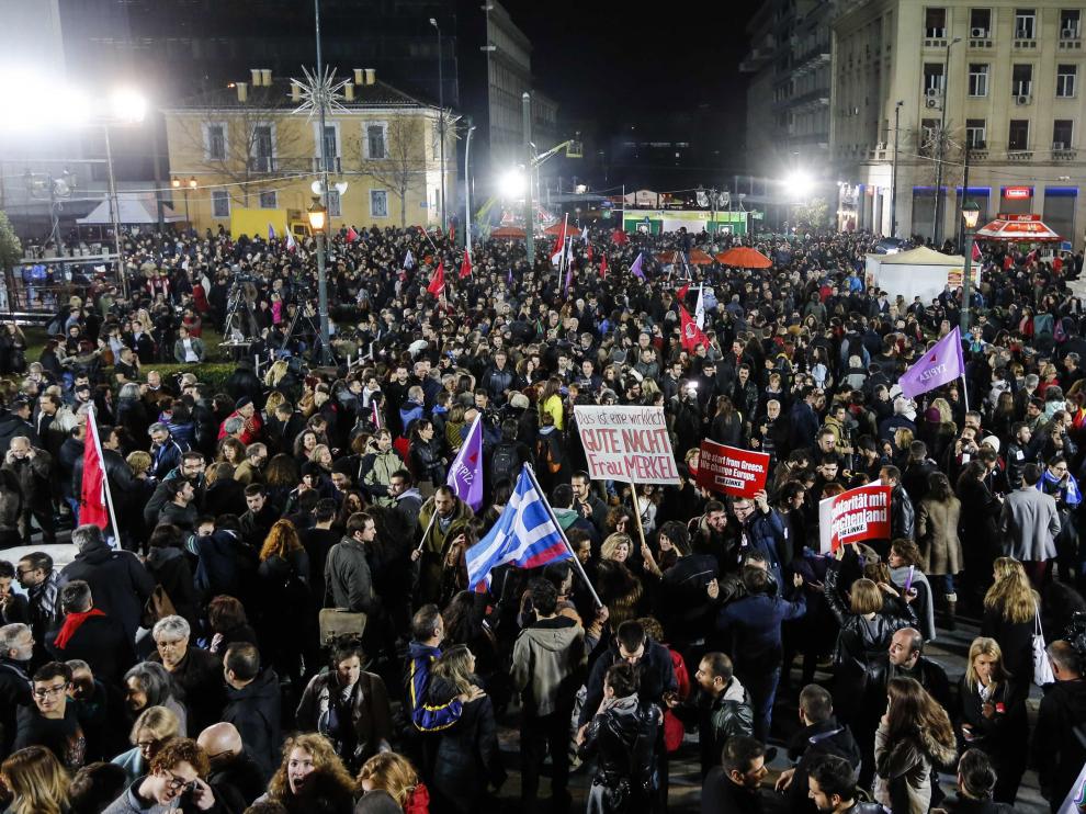 Los simpatizantes de Syriza celebran los resultados