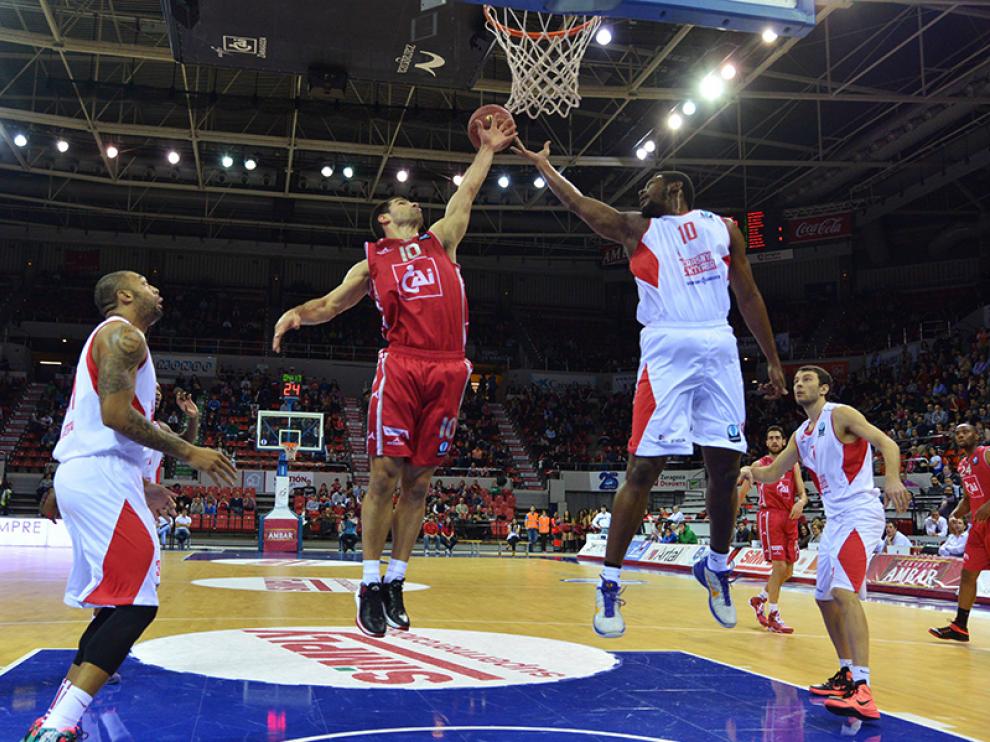 Partido de vuelta entre el CAI Zaragoza y el Krasny Oktyabr